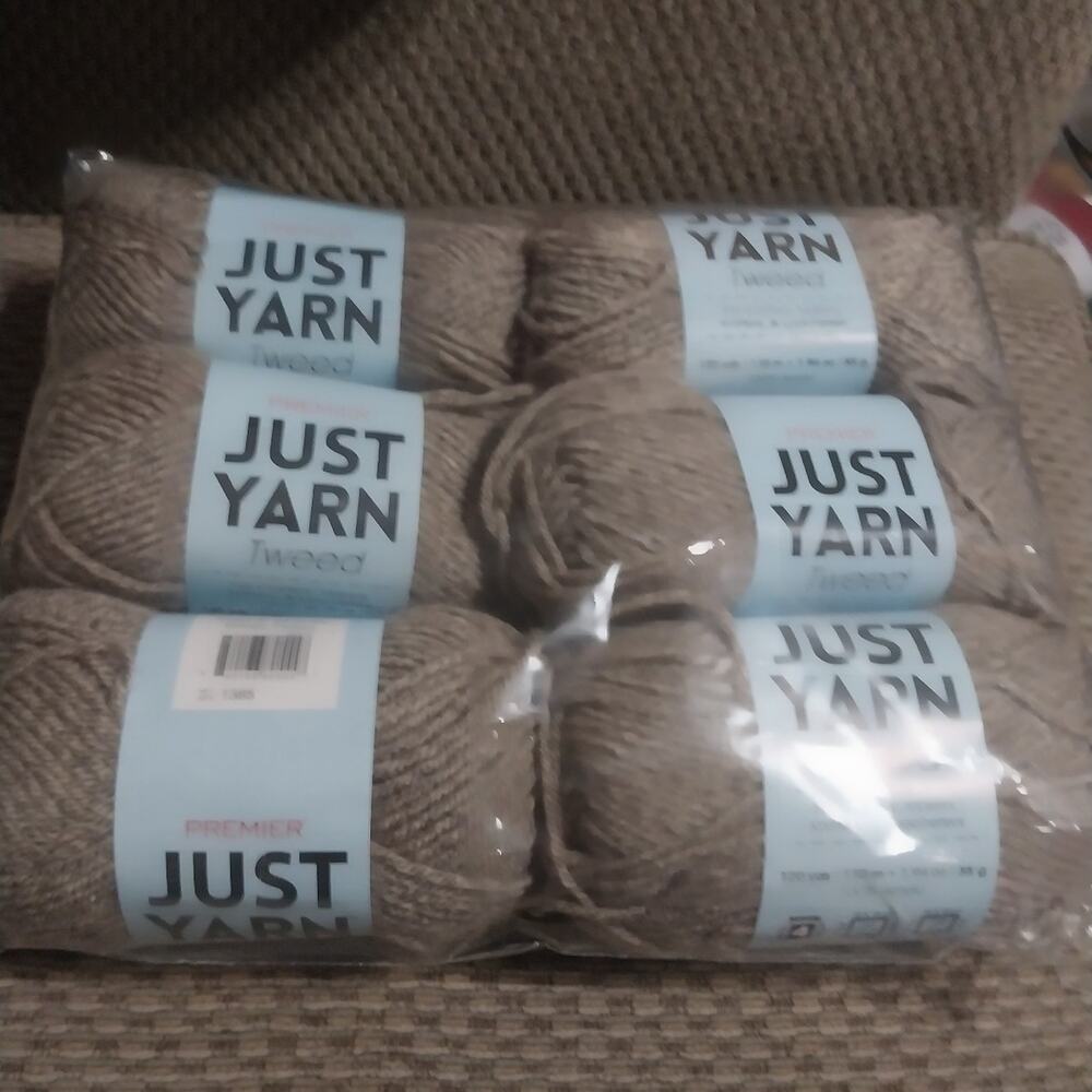 New Premier Just Tweed Yarn "GreigeTweed"